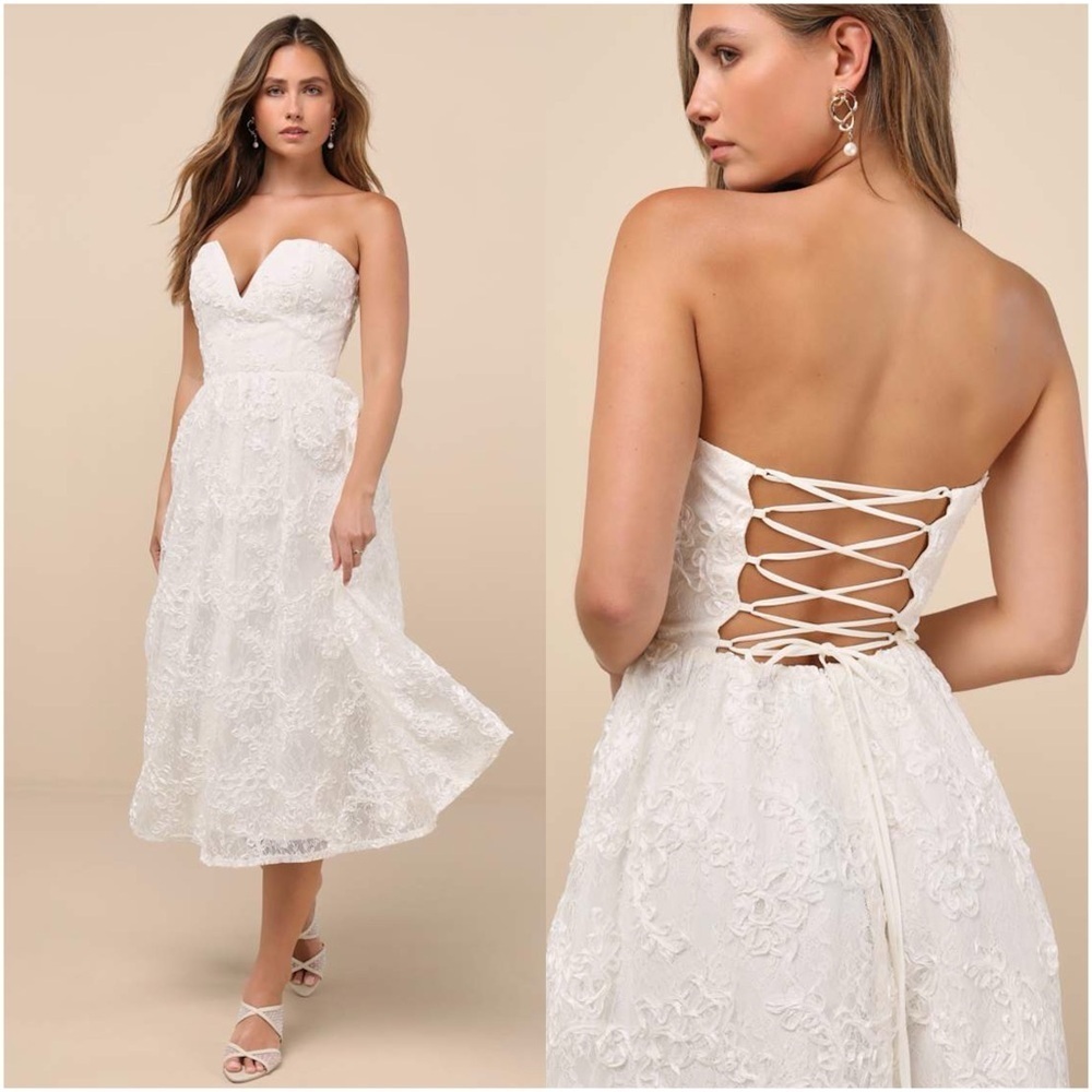 LULU’S Galena Ivory Lace Applique Strapless Midi Dress